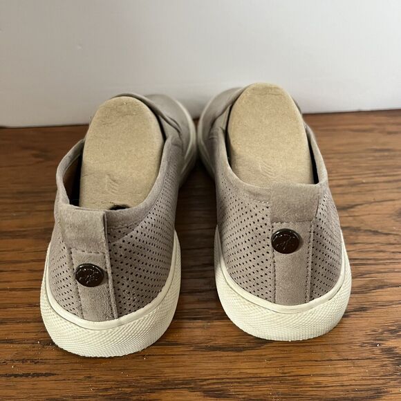 Tommy Bahama Loafers Perforated Taupe Women's 8.5 Boat Shoes Sneakers Neutrals - Picture 4 of 10